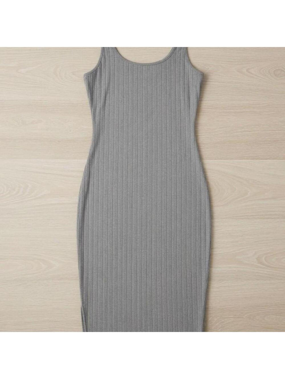 Heather Gray Ribbed Midi Dress – Size Medium